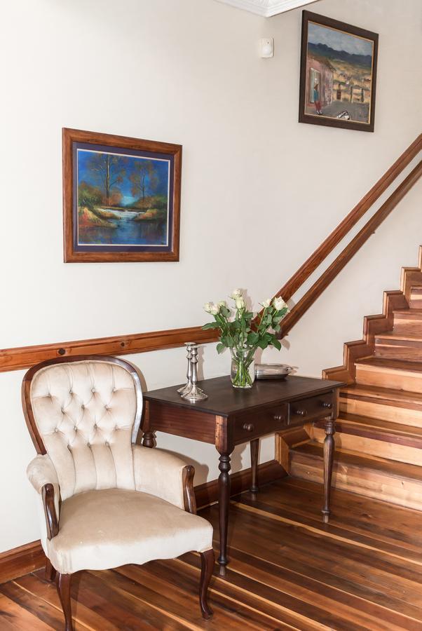 Moncrieff Manor Hotel Книсна Екстериор снимка