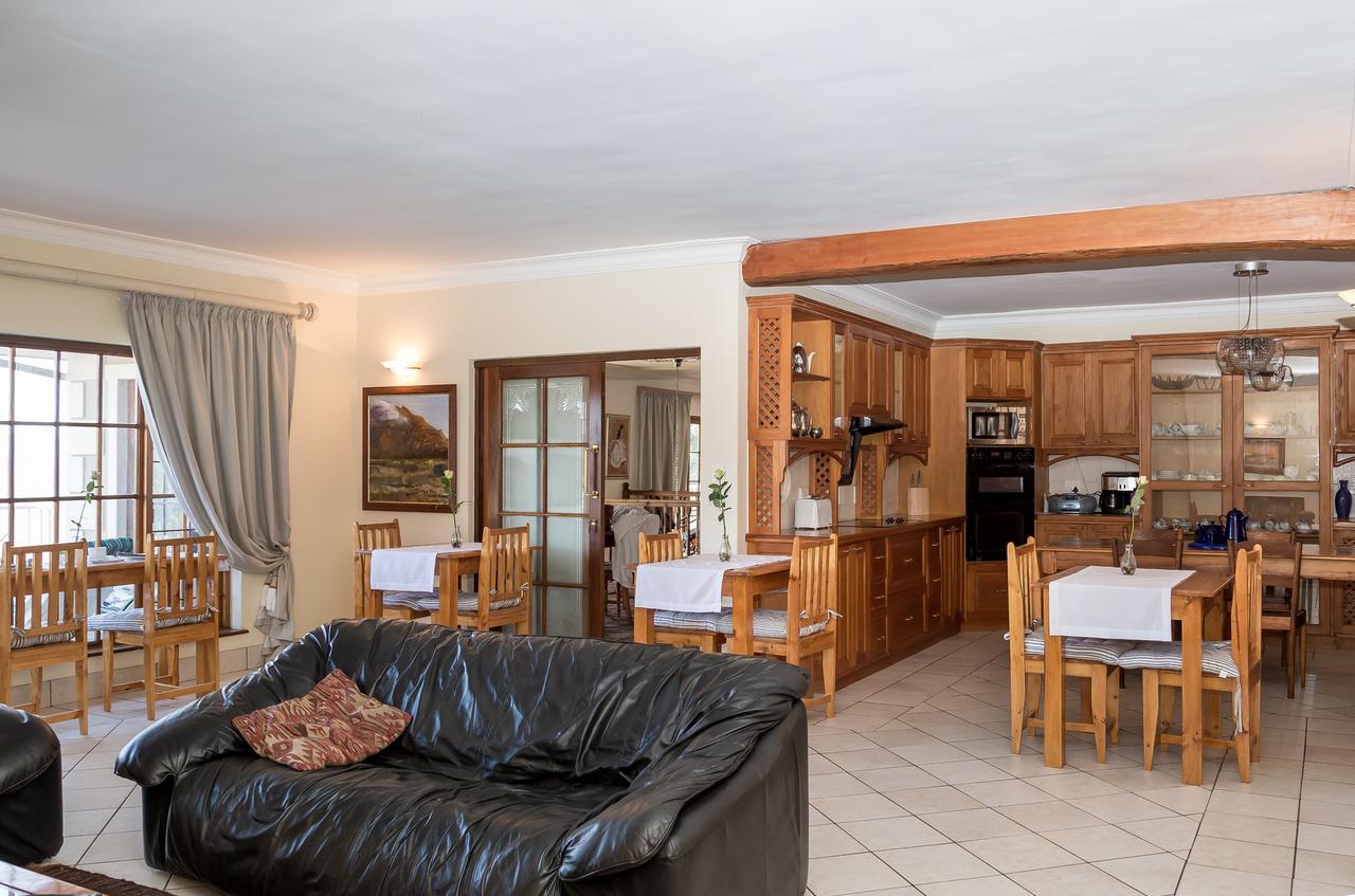 Moncrieff Manor Hotel Книсна Екстериор снимка